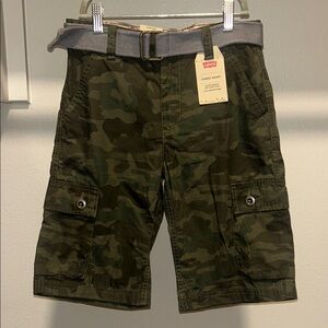 🆕 Levi's boys Green Camo Cargo Shorts